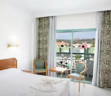 Antigoni Hotel 3*