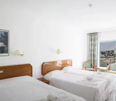 Hotel Antigoni 3*