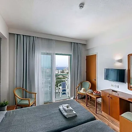 Antigoni Hotel 3*