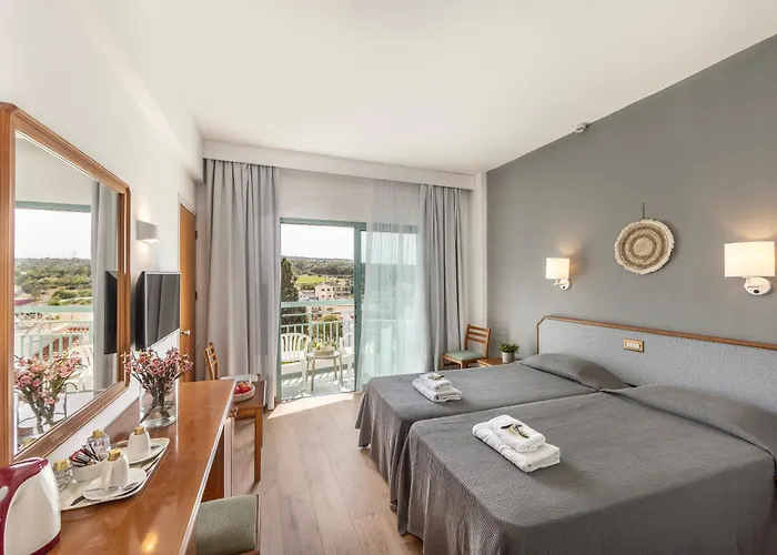 Hotell Antigoni Protaras