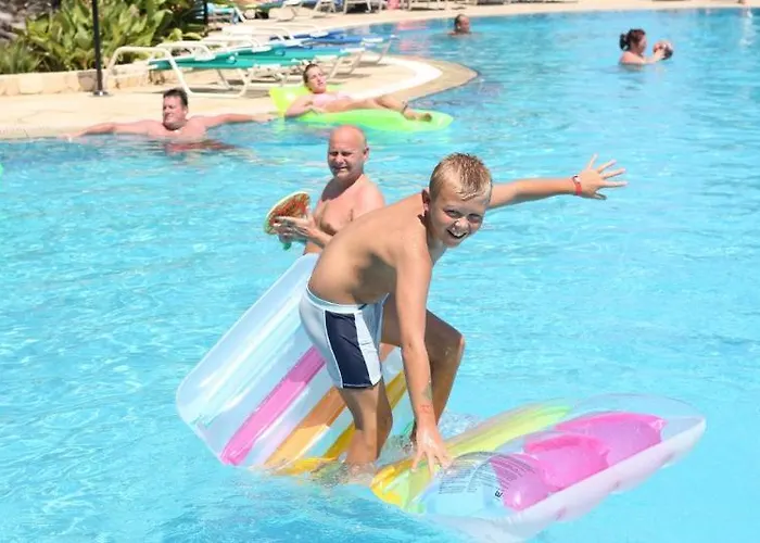 Hotell Antigoni Protaras