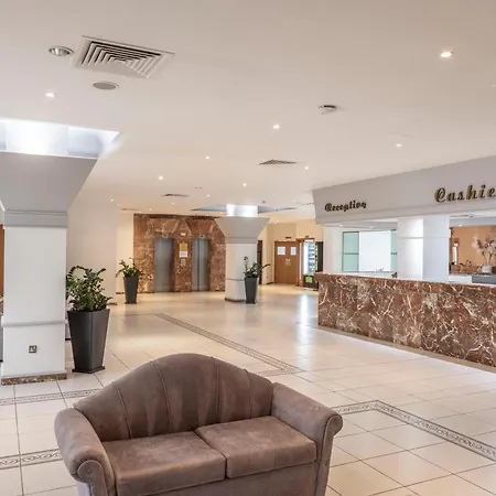 Antigoni 3* بروتاراس